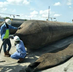 Kema ochish va qutqarish uchun yaxshi sifatli dengiz havo yostig'i